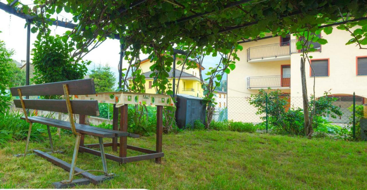 Pergolato Alpino P.Terra Apartman Teglio Kültér fotó